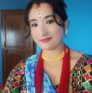 मिना श्रेष्ठ